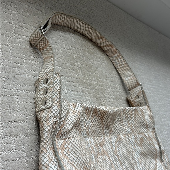 Hammitt Cream Snakeskin Textured Shoulder Bag - Picture 3 of 6
